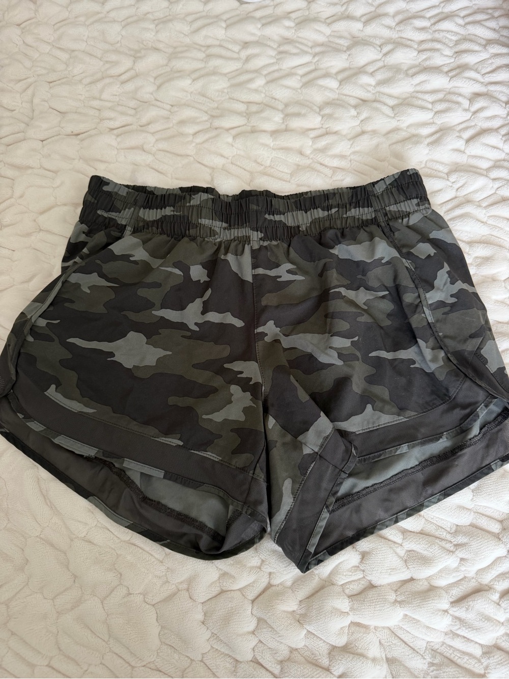 Athleta camo running workout shorts